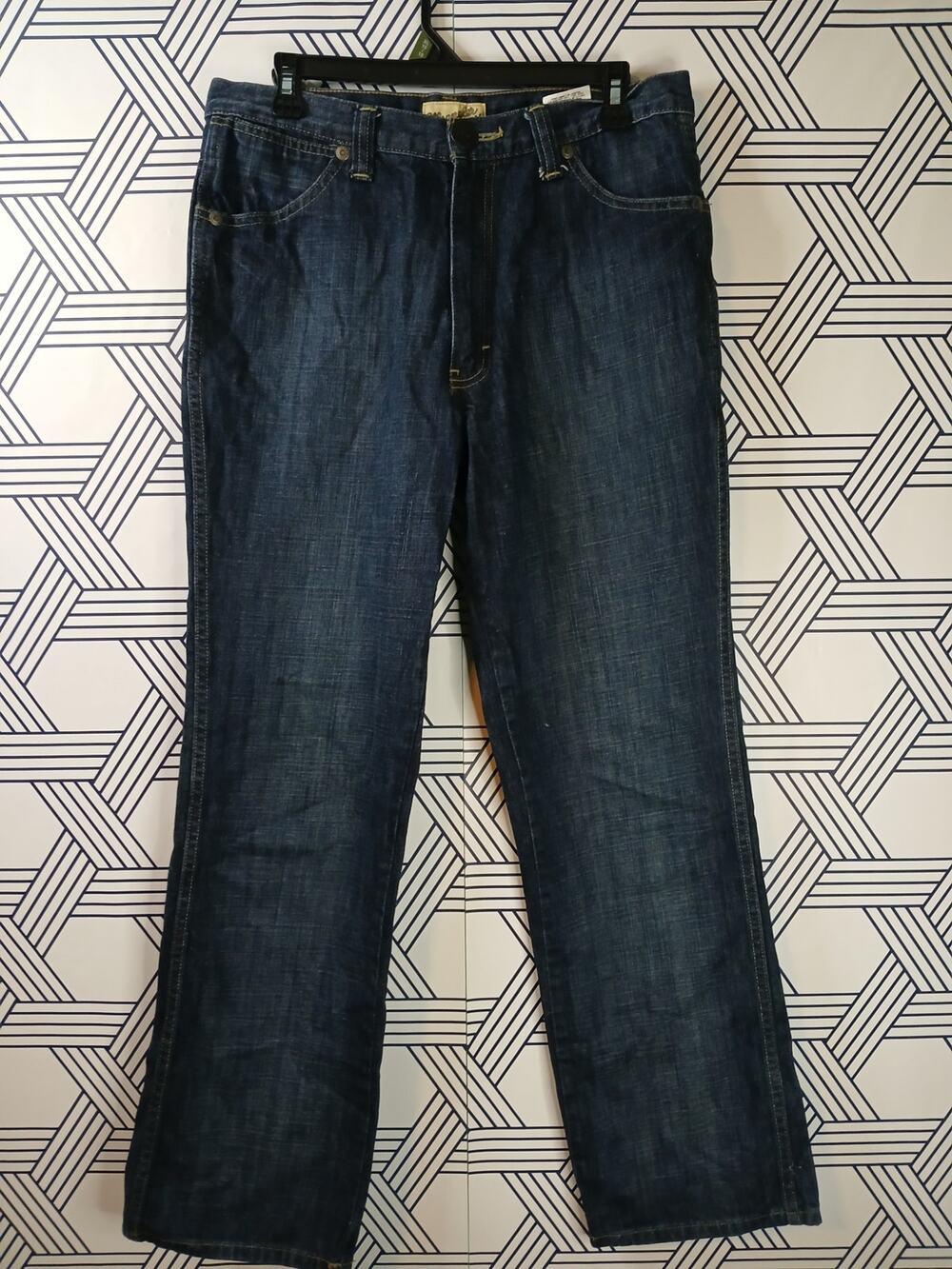 Women’s Wrangler 20X Jeans Western Cowgirl Straight Leg Denim Size 34